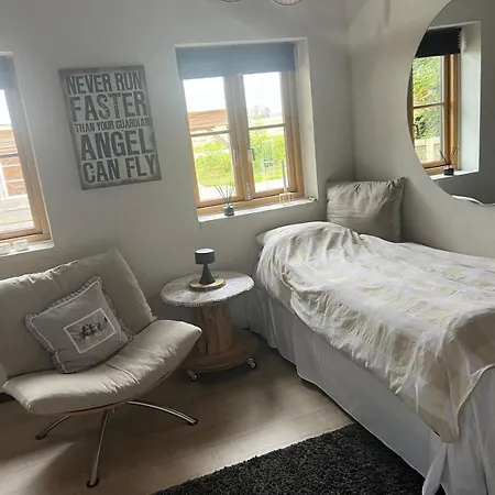 Charmerende Landhus Taet Pa Boxen Og Centrum * Herning